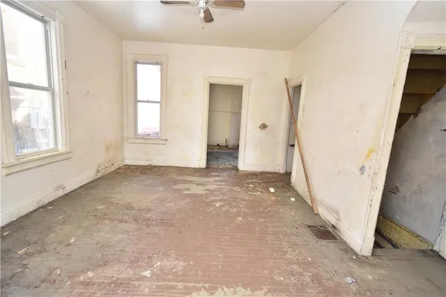 $62,500 | 618-620 15th Street, Beaver Falls, PA 15010