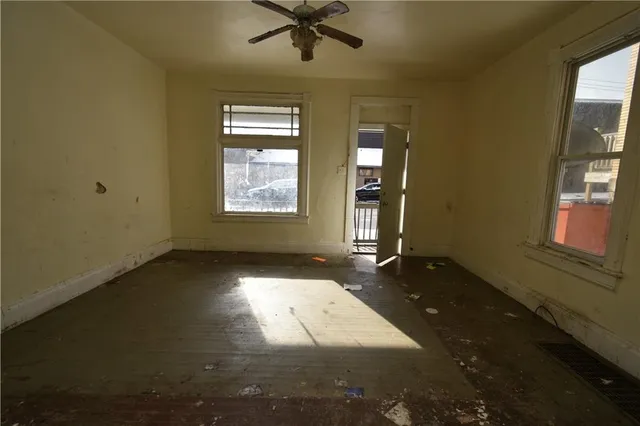 $62,500 | 618-620 15th Street, Beaver Falls, PA 15010