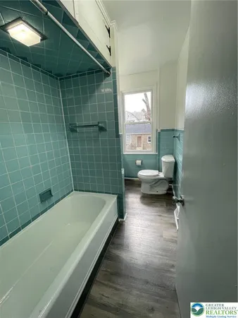 $1,650 | 137 South 17th Street, Wilson, PA 18042