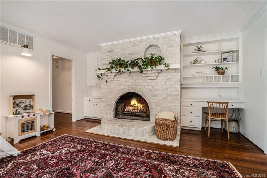 7706 Whistlestop Road Charlotte, NC 28210 - Photo 14 of 36 Gallery Image 14