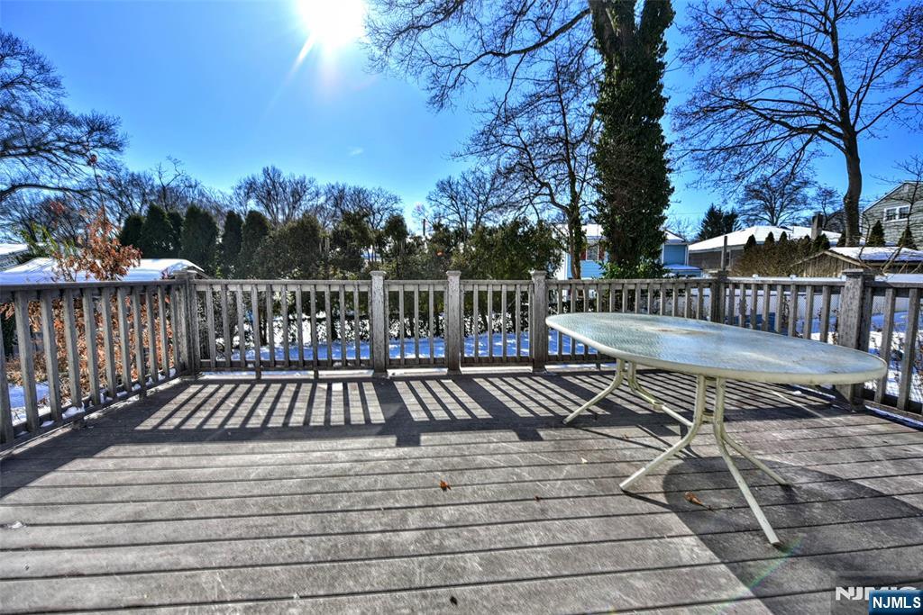 96 Grove Street Waldwick, NJ 07463 - Photo 24 of 34