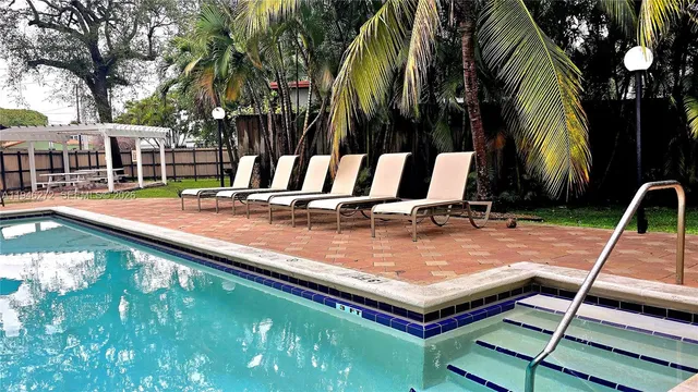 $2,400 | 2150 Southwest 16th Avenue, Unit 206, Miami, FL 33145