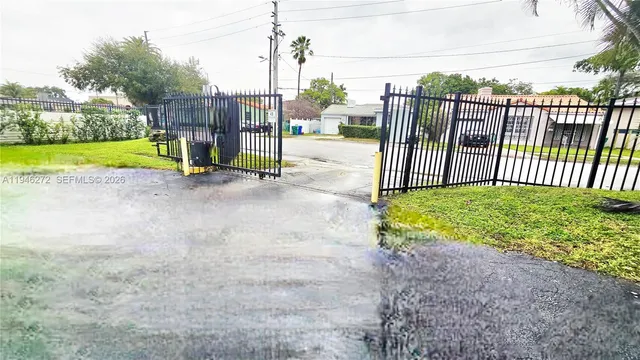 $2,400 | 2150 Southwest 16th Avenue, Unit 206, Miami, FL 33145