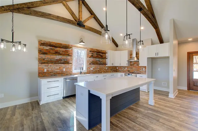 $1,299,900 | 147 Sweet Gum Drive, Westminster, SC 29693