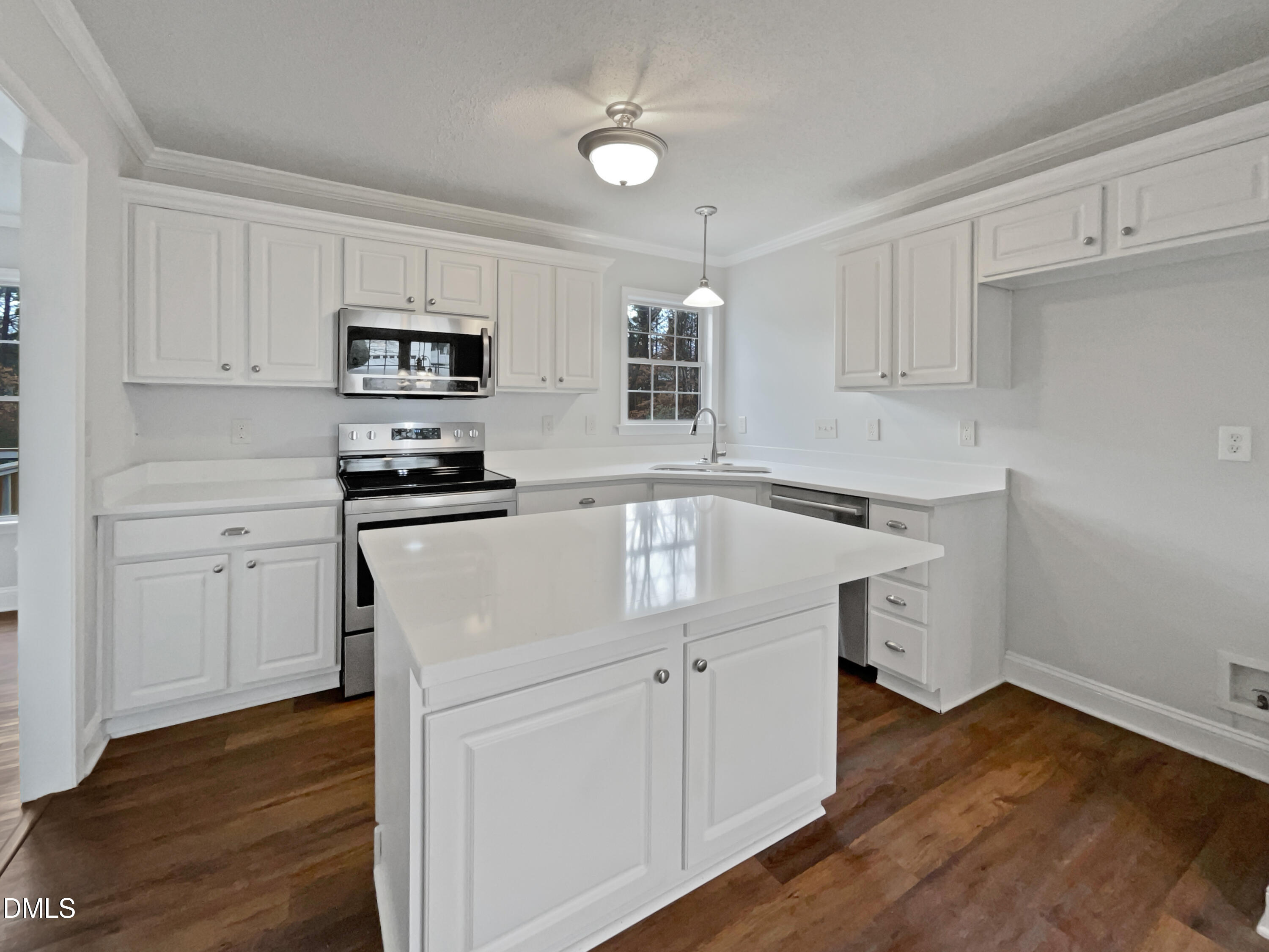 6716 Virgilia Court Raleigh, NC 27616 - Photo 6 of 23 photo_02