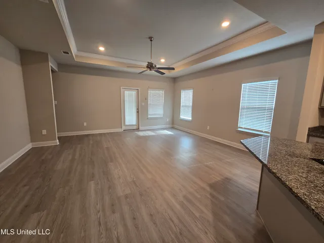 $2,100 | 15624 Hawick Lane, Biloxi, MS 39532