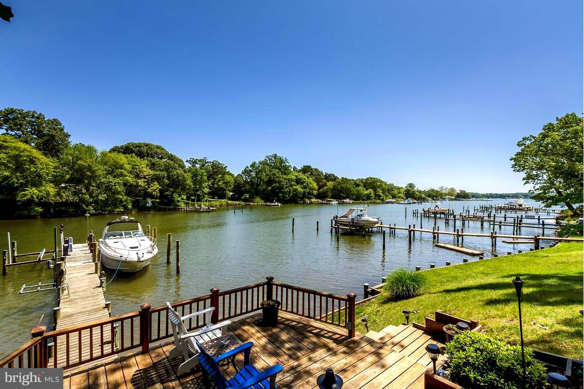 345 Edgewater Road Pasadena, MD 21122 - Photo 29 of 30 Deck at water's edge