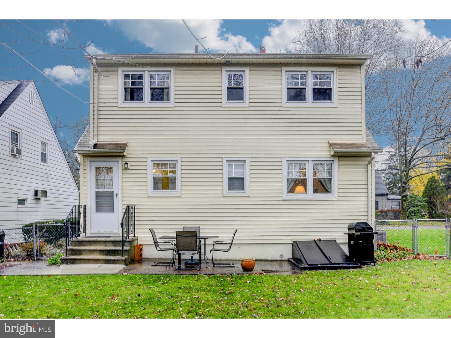 327 Sutherland Road Ewing, NJ 08618 - Photo 15 of 17 Gallery Image 15