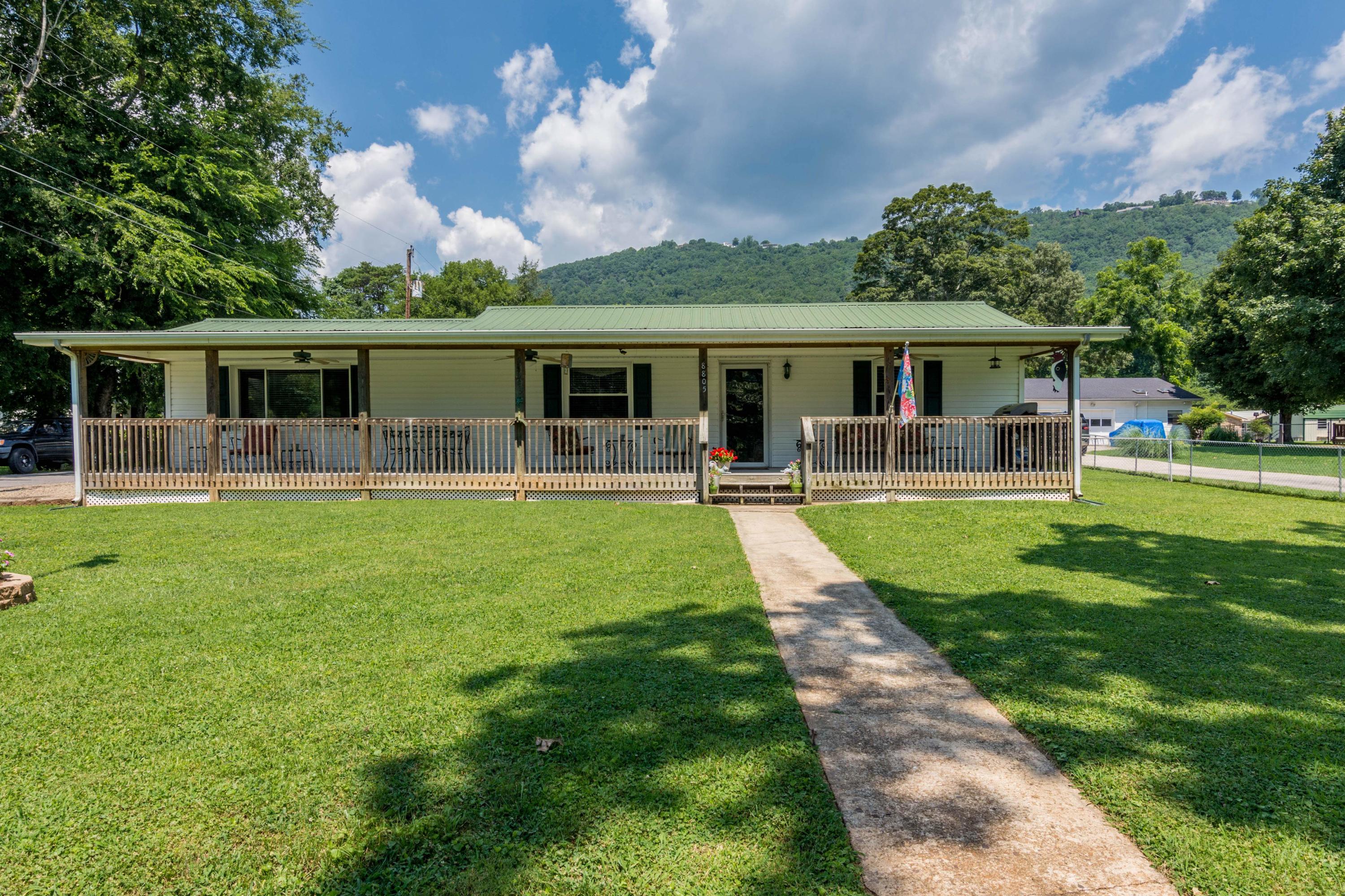 8805 Springfield Road Soddy Daisy, TN 37379 - Photo 3 of 40 8805 Spring Feild Rd-5