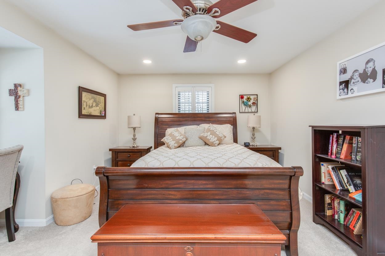 13 Kilrea Road, Unit L Derry, NH 03038 - Photo 18 of 40