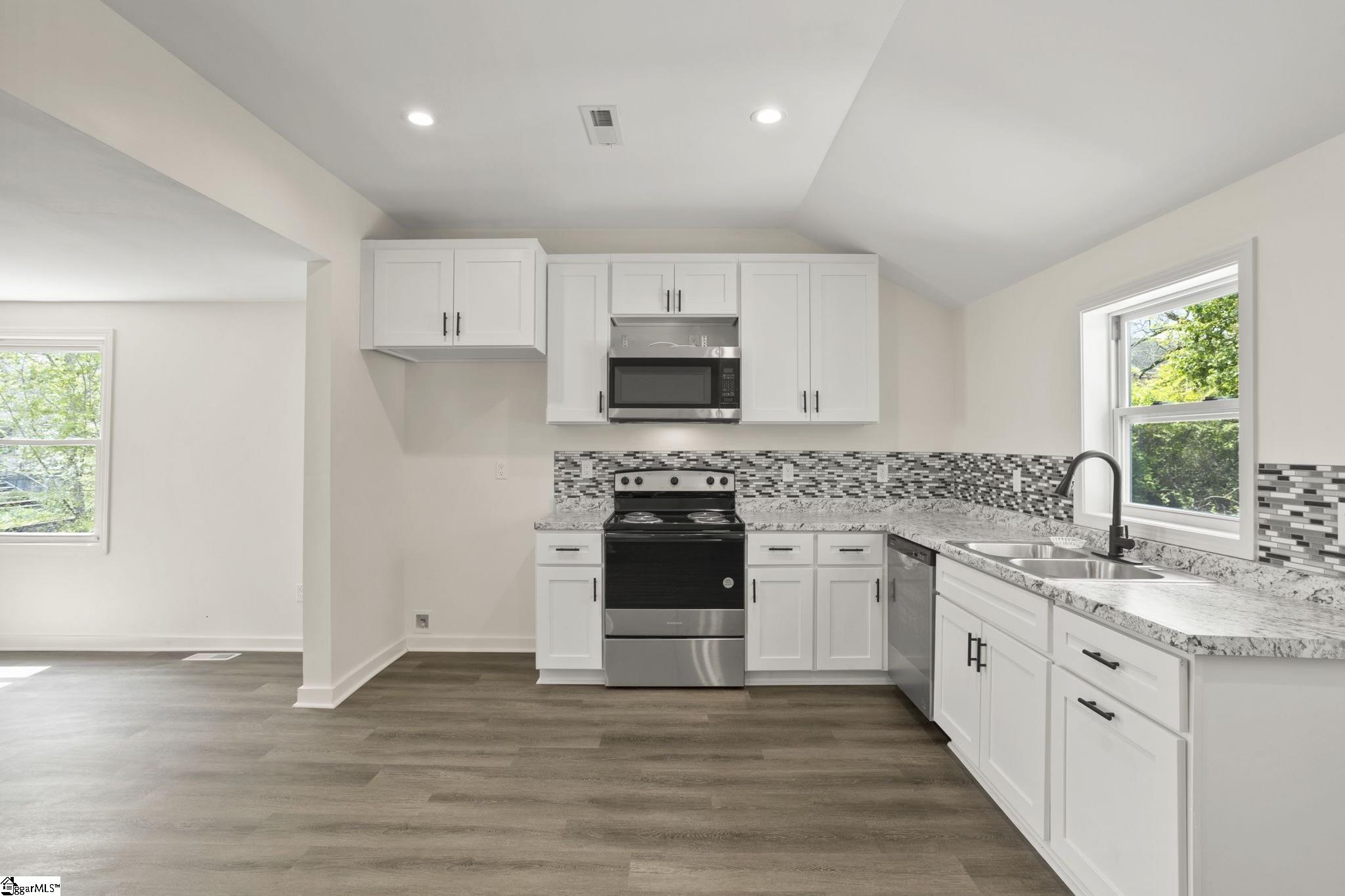 203 Orr Street Honea Path, SC 29654 - Photo 10 of 23