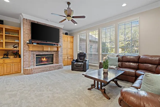 $915,000 | 605 Royal Lane, Southlake, TX 76092