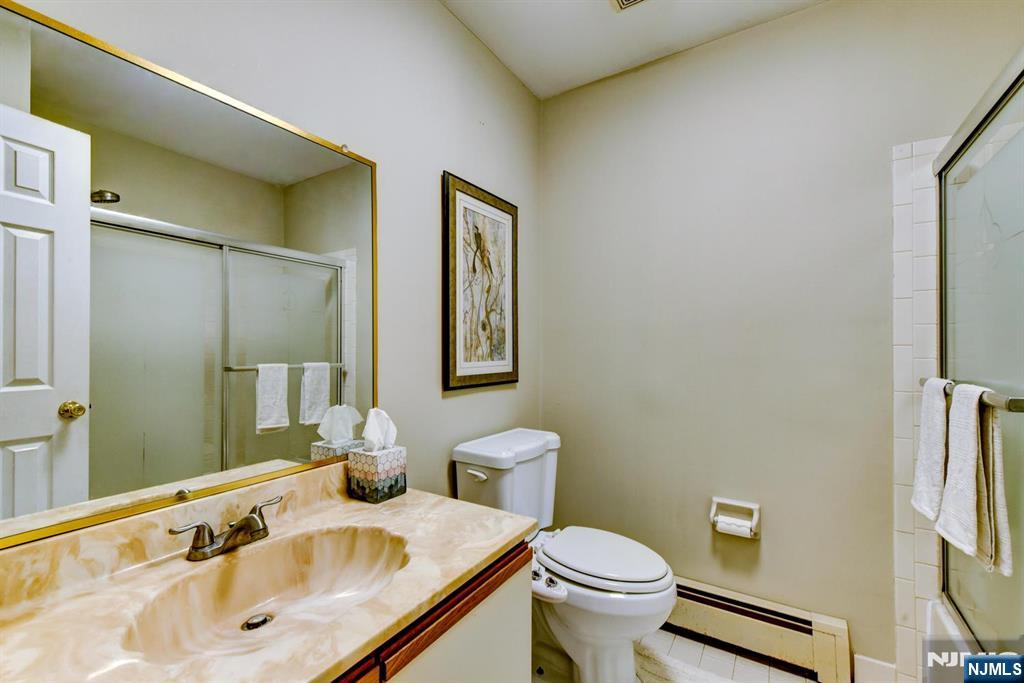 17 Independence Way Rockaway, NJ 07866 - Photo 34 of 48