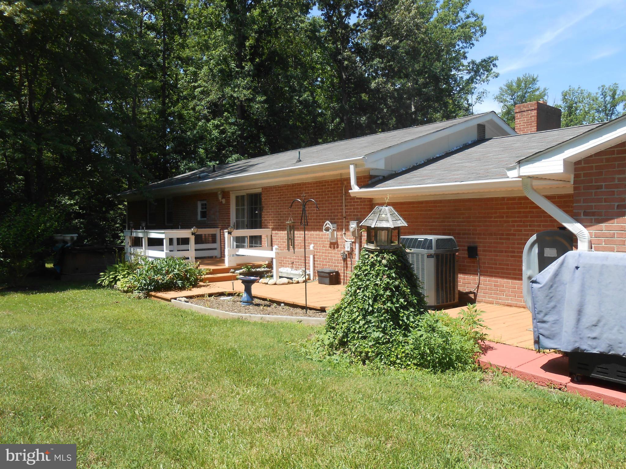 41302 Medleys Neck Road Leonardtown, MD 20650 - Photo 13 of 16 Exterior (Rear)