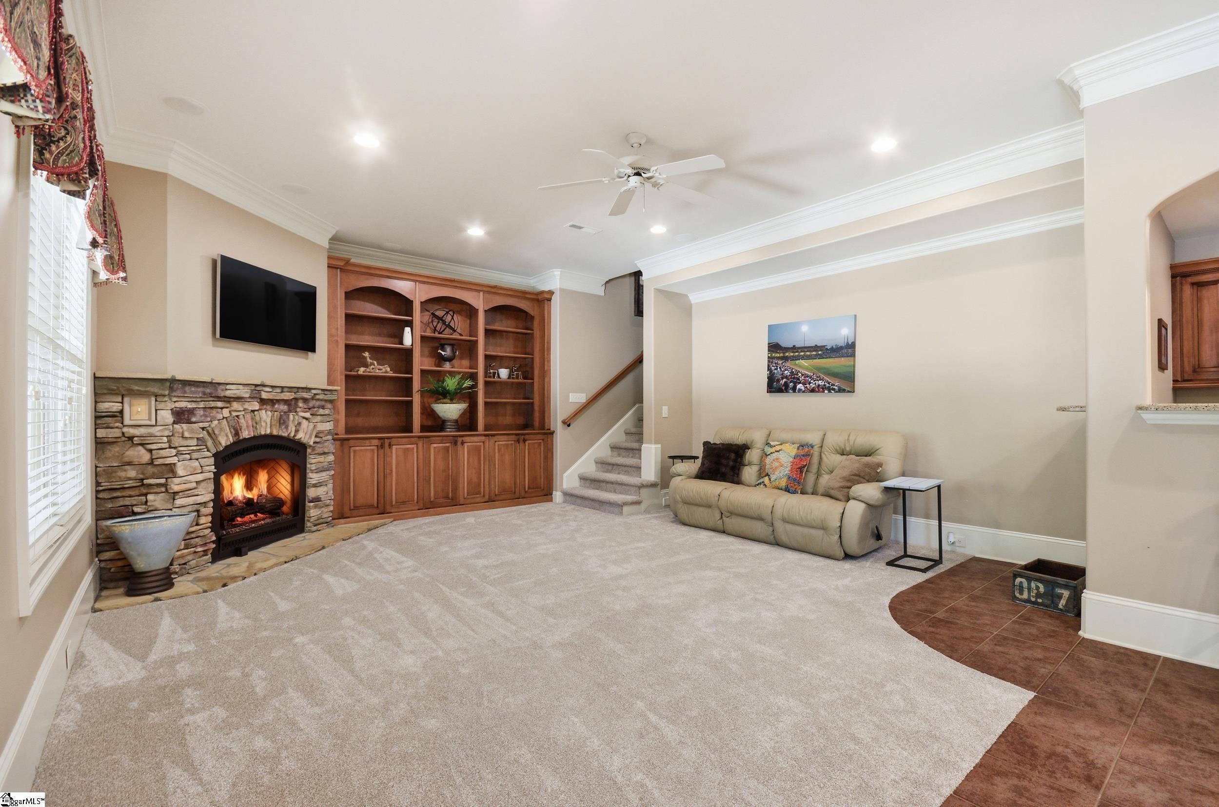 9 Collins Crest Court Greenville, SC 29607 - Photo 38 of 48