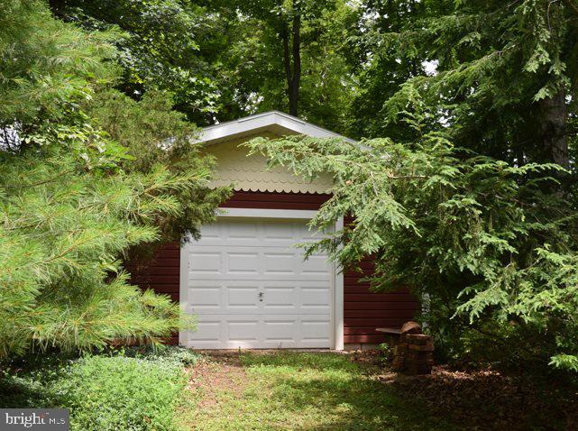 949 Gettysburg Road Littlestown, PA 17340 - Photo 12 of 35