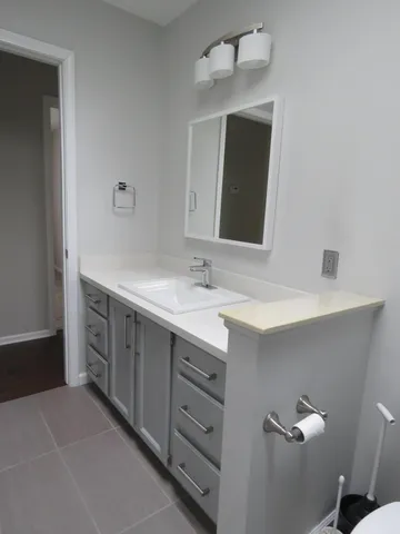 $2,100 | 3539 East Street, Hartland, MI 48353