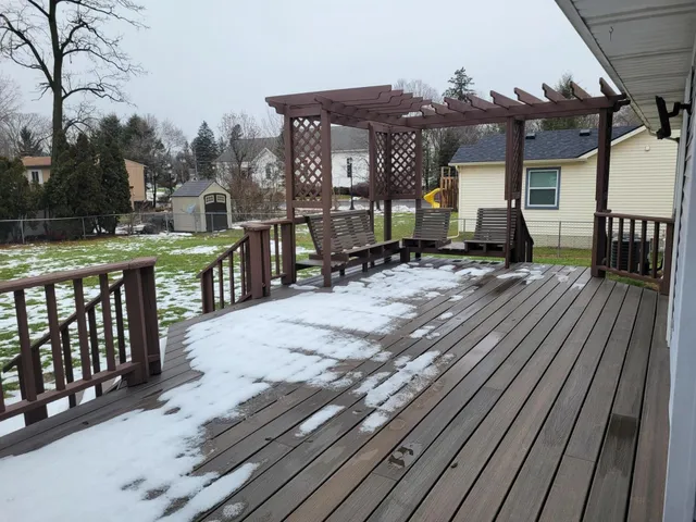 $2,100 | 3539 East Street, Hartland, MI 48353