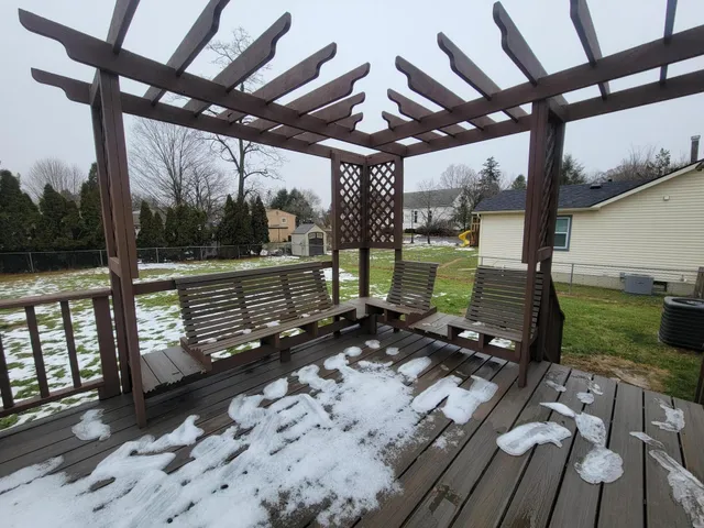 $2,100 | 3539 East Street, Hartland, MI 48353