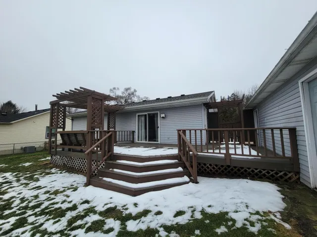 $2,100 | 3539 East Street, Hartland, MI 48353