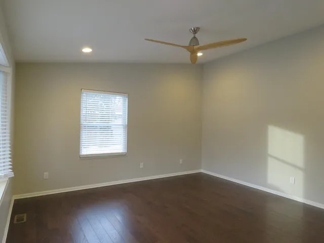 $2,100 | 3539 East Street, Hartland, MI 48353