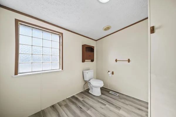 $39,000 | 280 San Antonio River Drive, Adrian, MI 49221