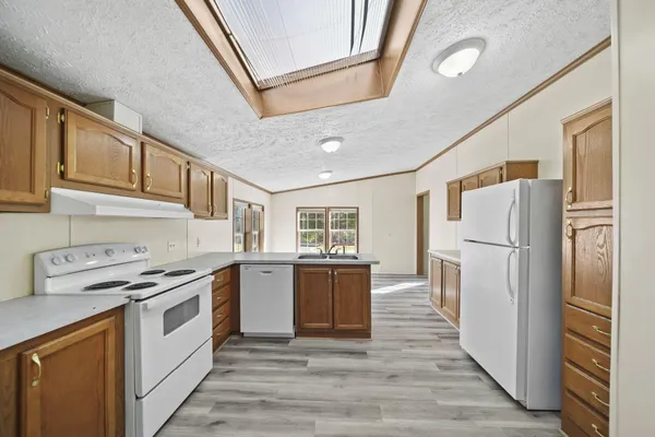 $39,000 | 280 San Antonio River Drive, Adrian, MI 49221