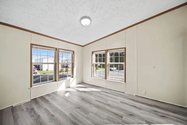 $39,000 | 280 San Antonio River Drive, Adrian, MI 49221