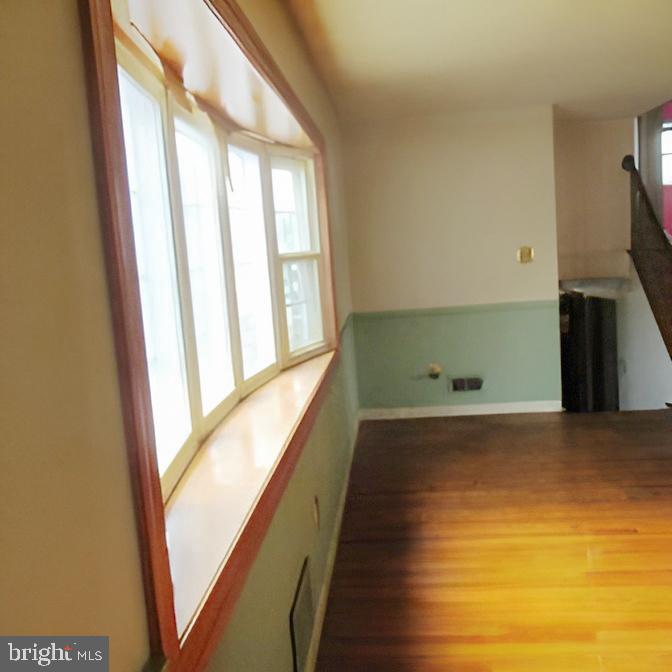 718 Mayo Road Glen Burnie, MD 21061 - Photo 14 of 48 Bright and airy space with natural light.