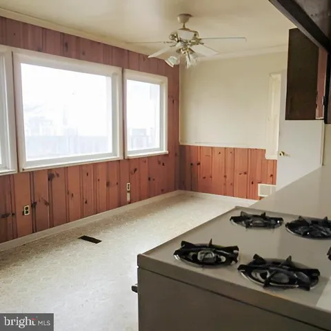 $340,000 | 718 Mayo Road, Glen Burnie, MD 21061