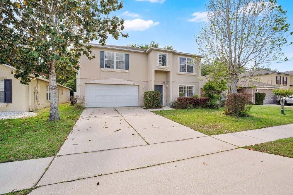 161 Walnut Crest Run Sanford, FL 32771 - Photo 2 of 17