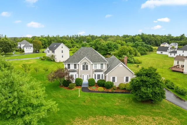 $990,000 | 1 Squire Armour Road, Windham, NH 03087