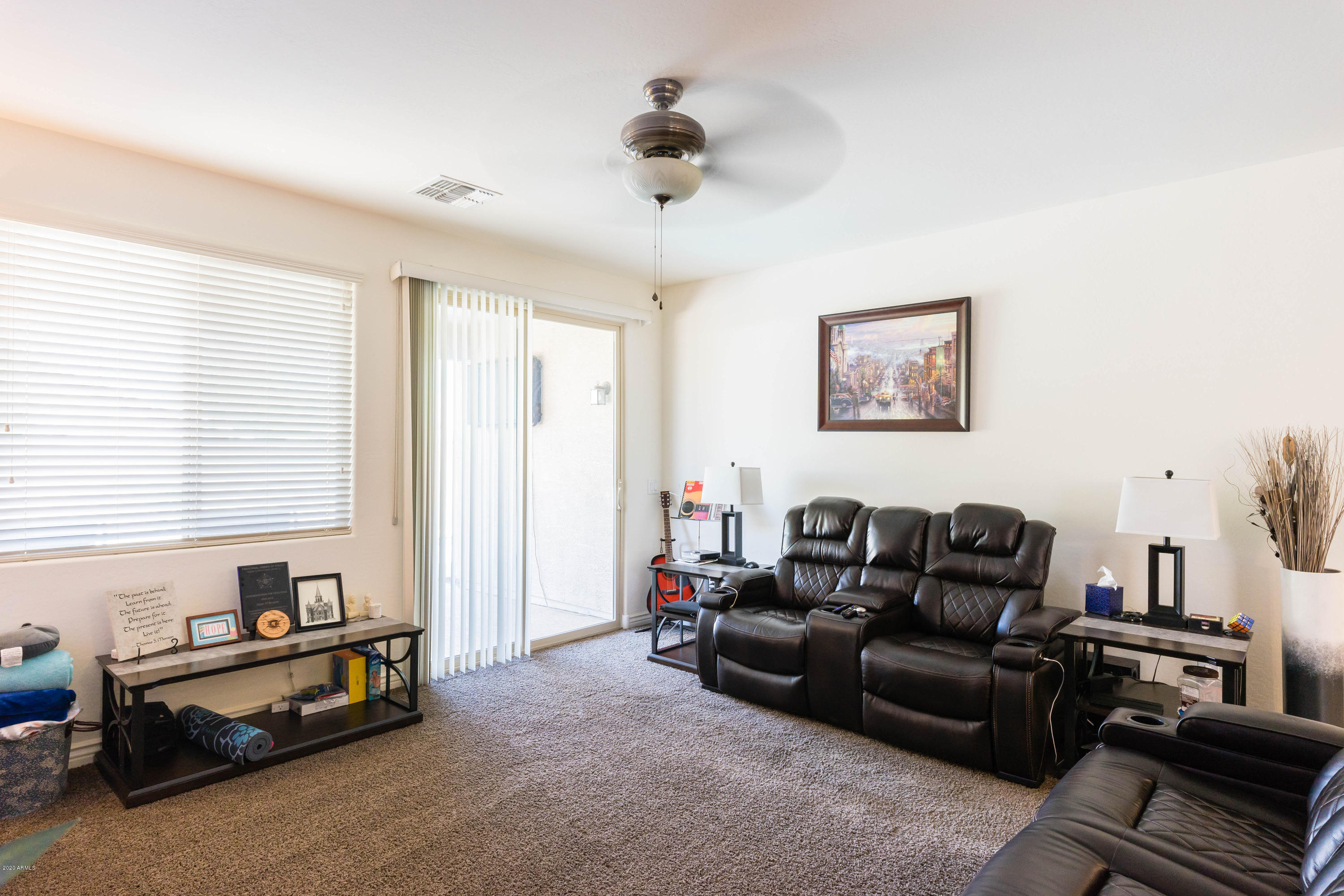 1976 East Stacey Road Gilbert, AZ 85298 - Photo 23 of 36 Stacey - Livingroom 2