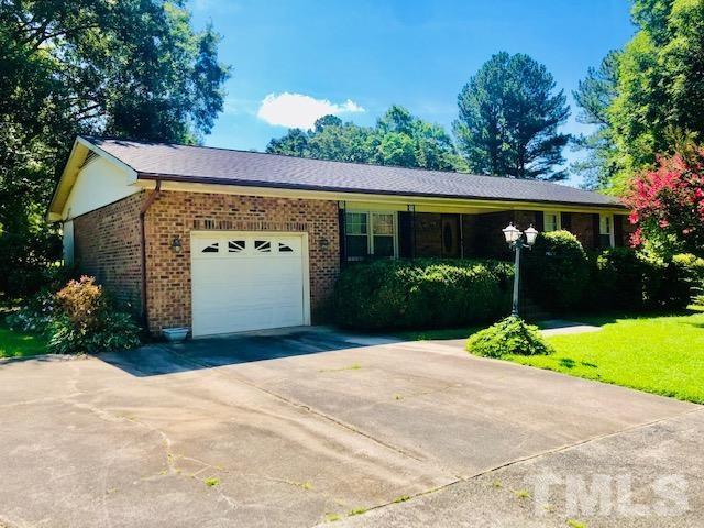 536 Clayton Road Durham, NC 27703 - Photo 2 of 27