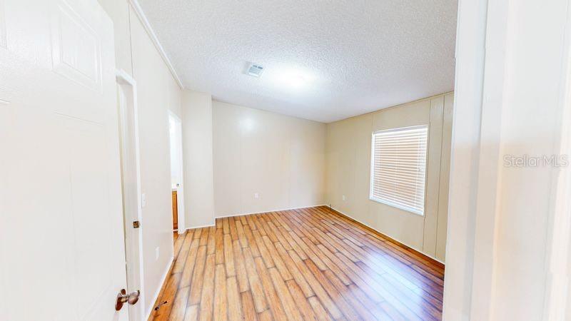 6449 Durant Road Plant City, FL 33567 - Photo 10 of 19