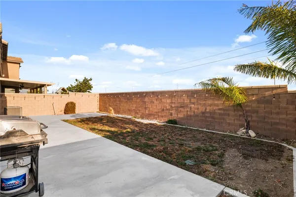 $739,900 | 5448 La Bodega Way, Fontana, CA 92336