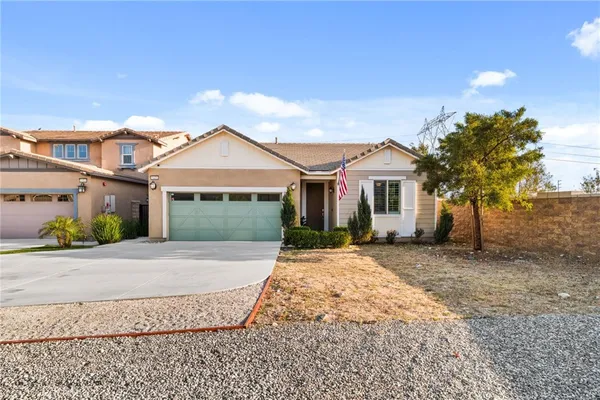 $739,900 | 5448 La Bodega Way, Fontana, CA 92336