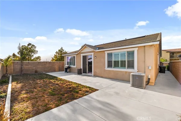 $739,900 | 5448 La Bodega Way, Fontana, CA 92336