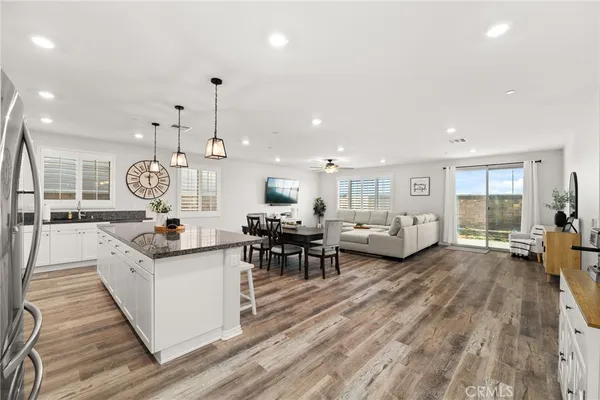 $739,900 | 5448 La Bodega Way, Fontana, CA 92336