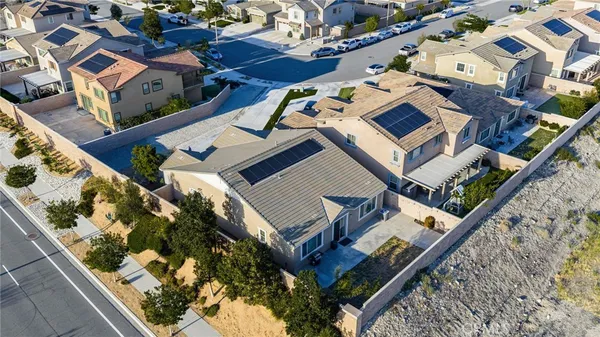 $739,900 | 5448 La Bodega Way, Fontana, CA 92336