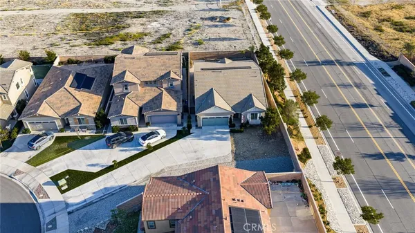 $739,900 | 5448 La Bodega Way, Fontana, CA 92336