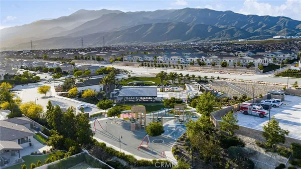 $739,900 | 5448 La Bodega Way, Fontana, CA 92336