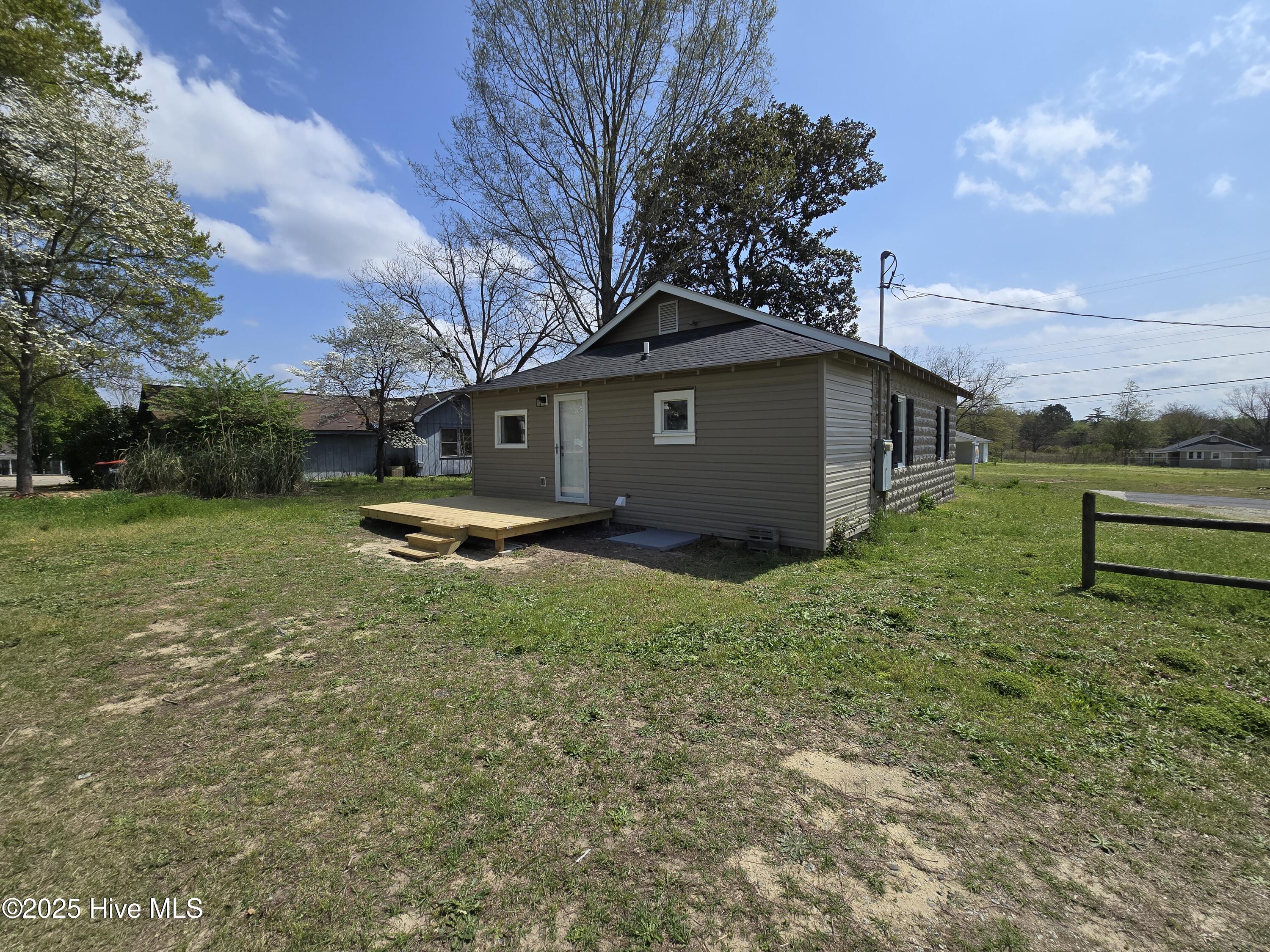 117 Flowers Street Rockingham, NC 28379 - Photo 3 of 17 20250402_134951