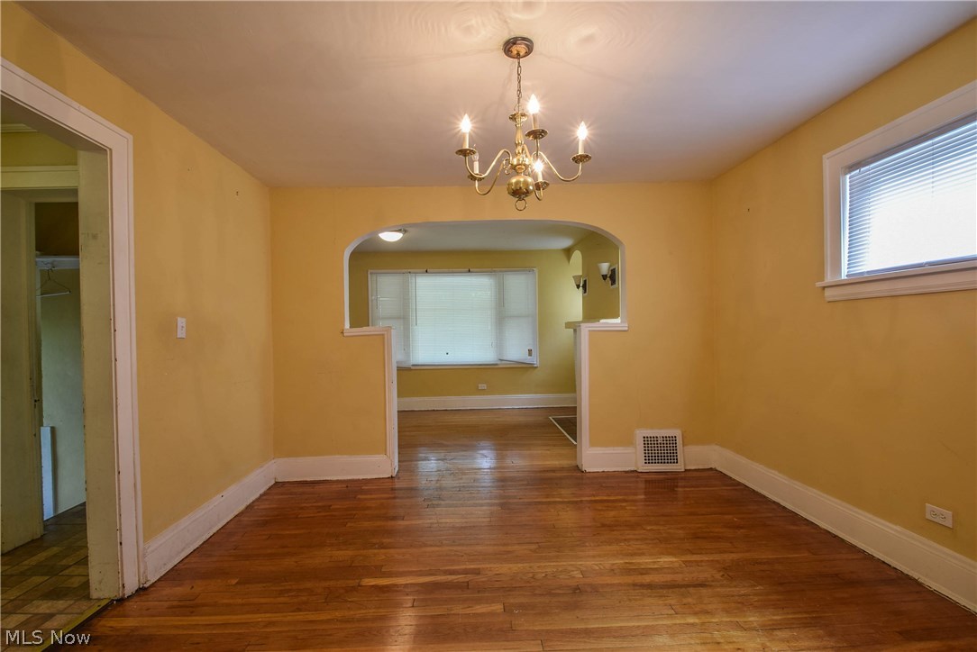 1152 Pomona Road Cleveland Heights, OH 44121 - Photo 9 of 22