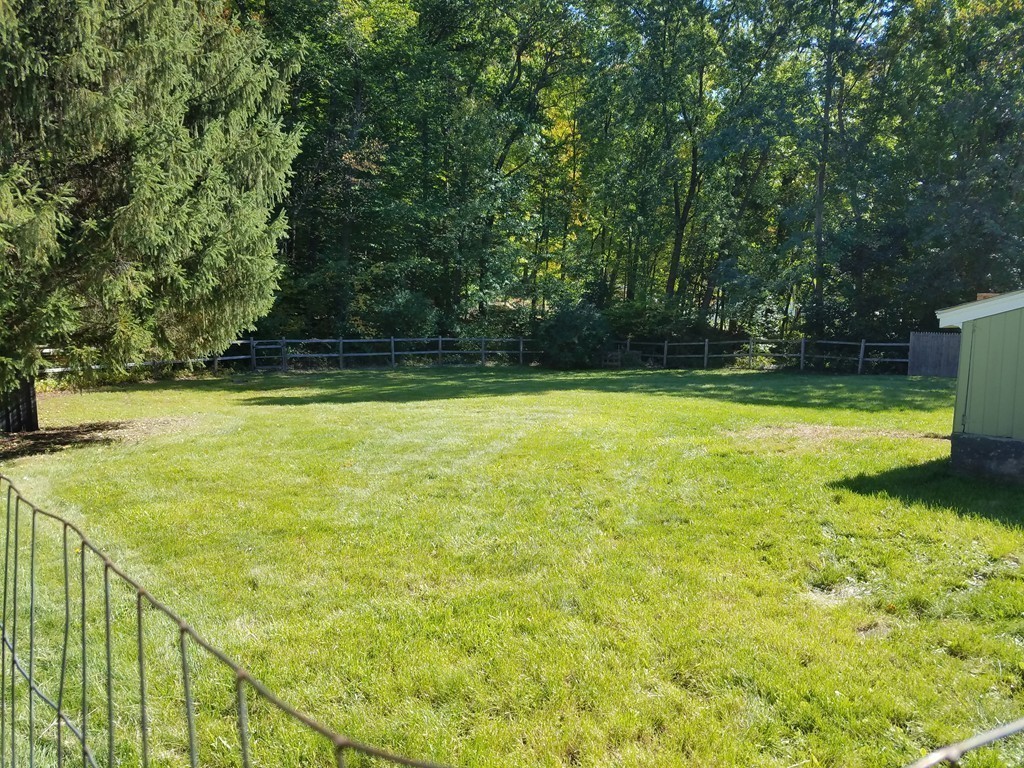 70 Valley View Road Leominster, MA 01453 - Photo 8 of 27 Gallery Image 8