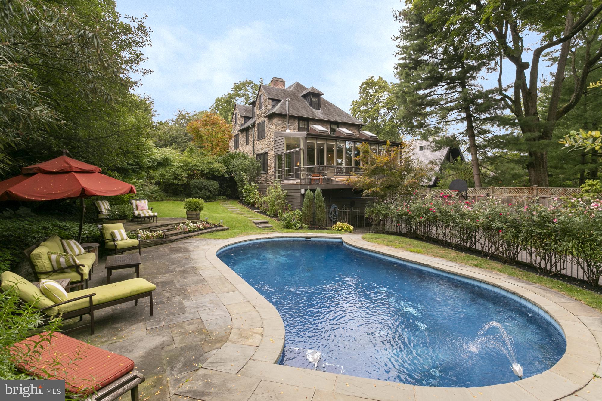 9159 Green Tree Road Philadelphia, PA 19118 - Photo 9 of 37 Gallery Image 9