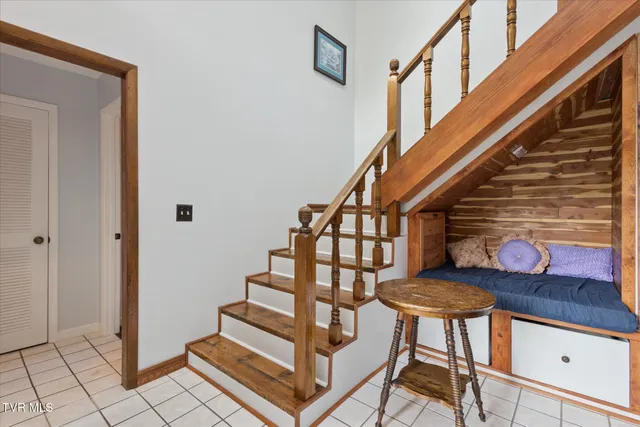 $538,000 | 200 River Edge Drive, Kingsport, TN 37660