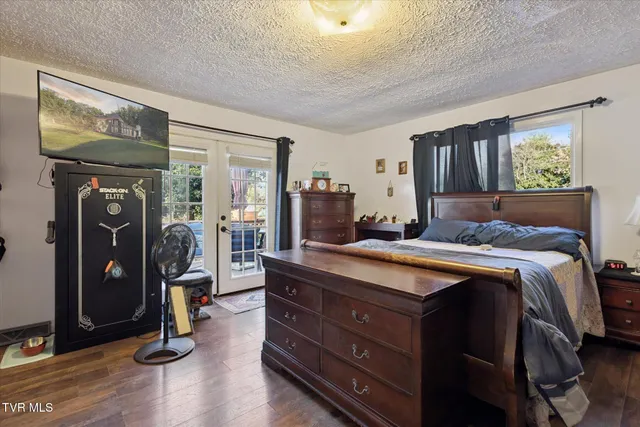 $538,000 | 200 River Edge Drive, Kingsport, TN 37660