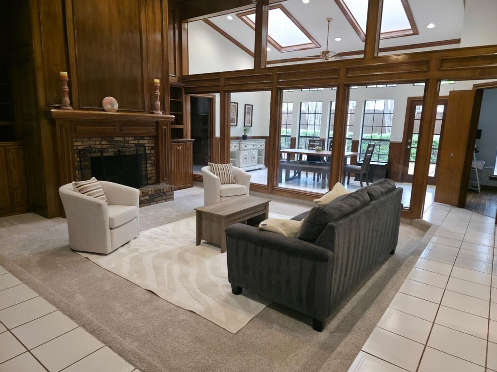 925 Spring Brook Drive Allen, TX 75002 - Photo 4 of 24