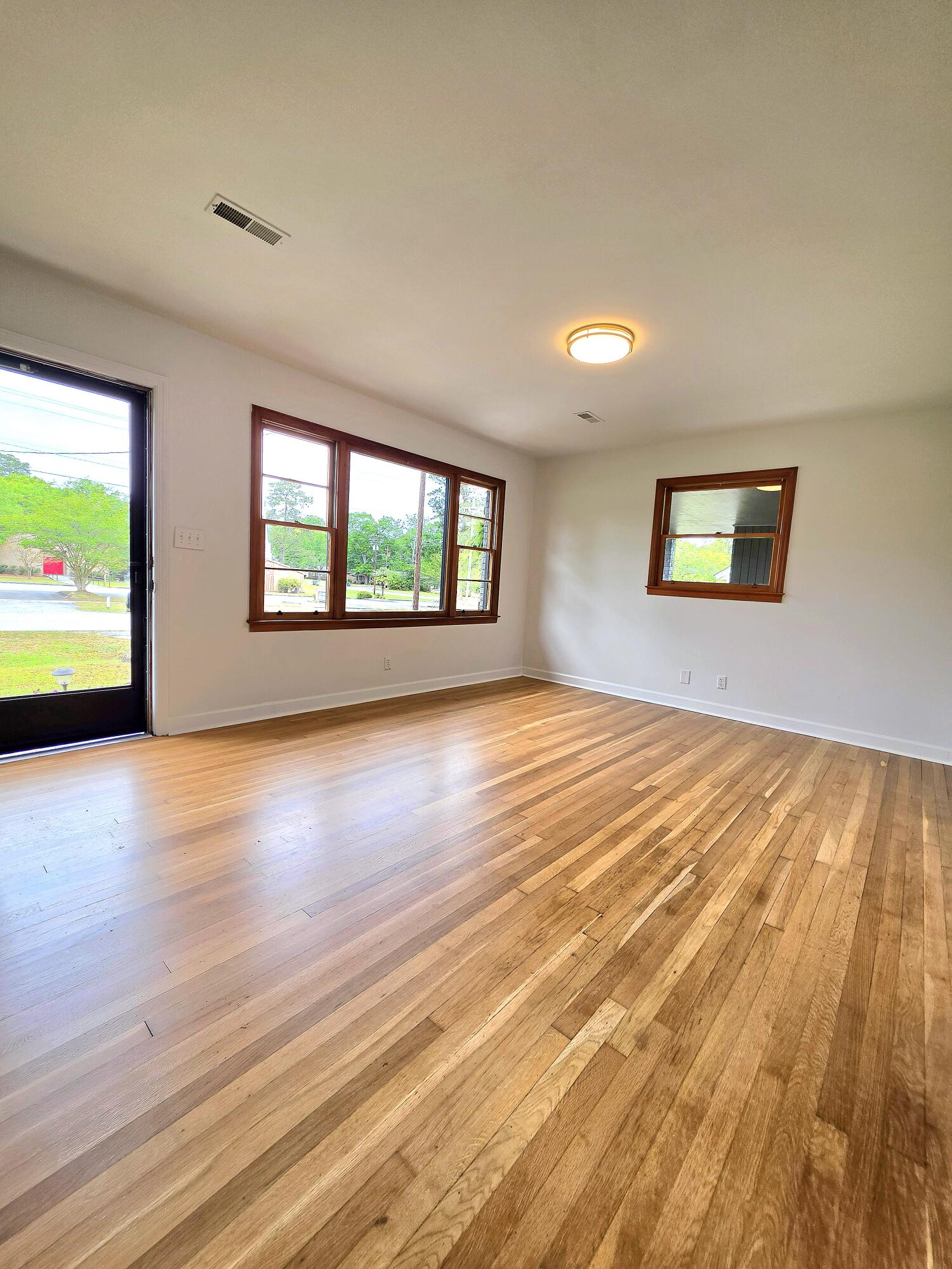 1113 Yeamans Hall Road Hanahan, SC 29410 - Photo 5 of 15 20260407_111905